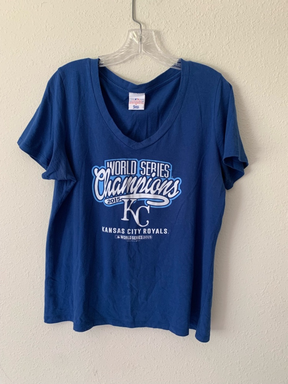 Kansas City Royals Womens Blue World Series Champions‎ 2015 Tee XL V-neck Light